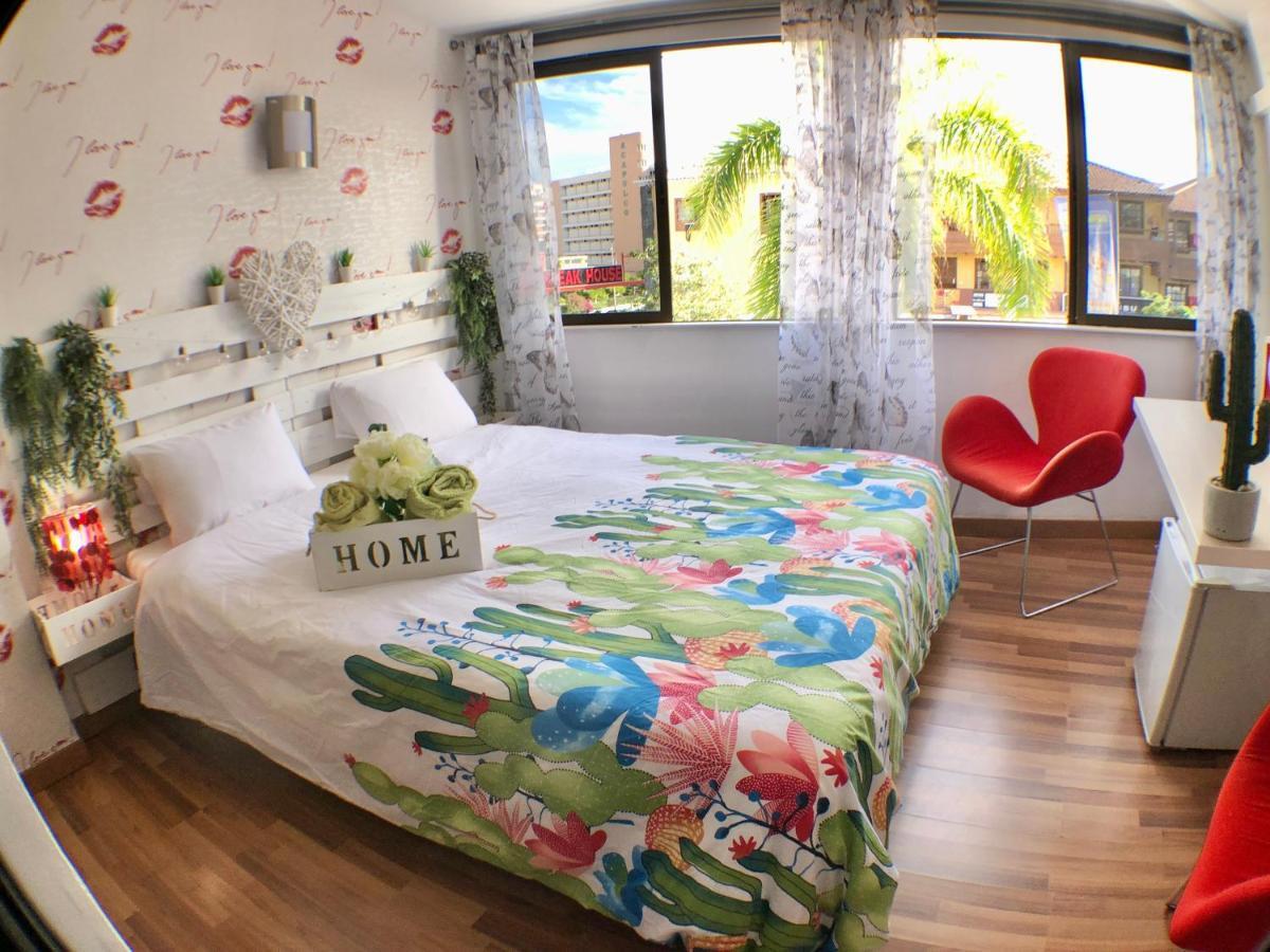 Bunga-Love (Adults Only) Hotel Costa Adeje  Esterno foto